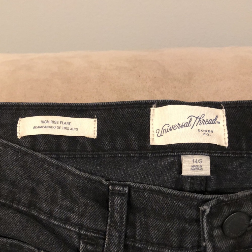 Universal Thread Jeans - Picture 5 of 12